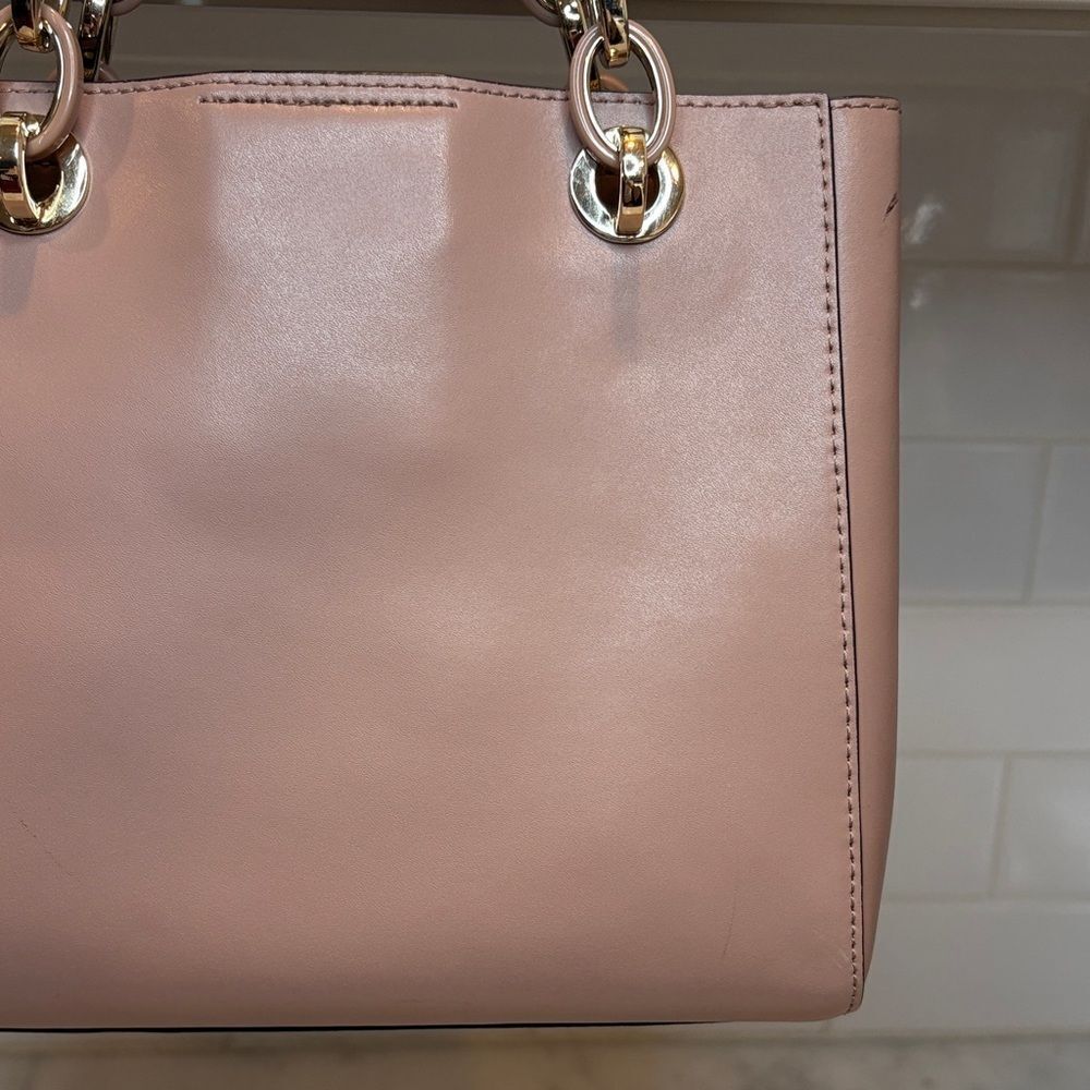 Michael Kors Bag Purse Handbag Leather Cynthia Pink Chain Satchel Pocketbook - Picture 6 of 16